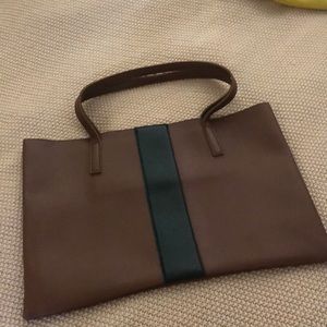 Vince Camuto Tote 👜